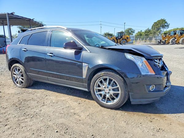 2013 CADILLAC SRX