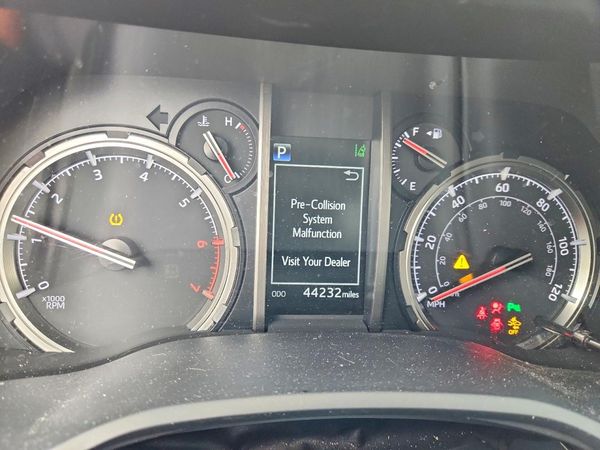 2022 TOYOTA 4RUNNER Limited