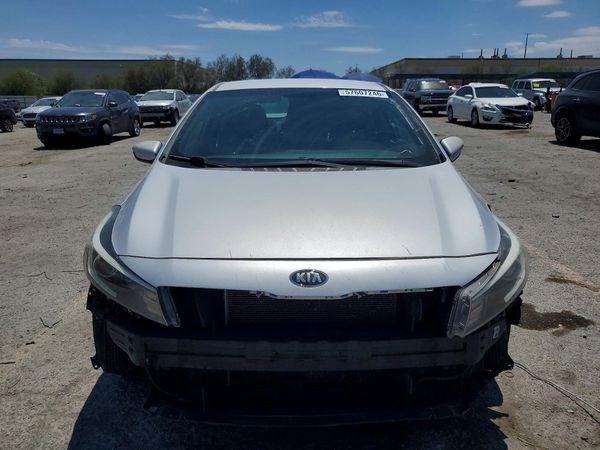 2017 KIA FORTE