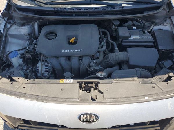 2017 KIA FORTE