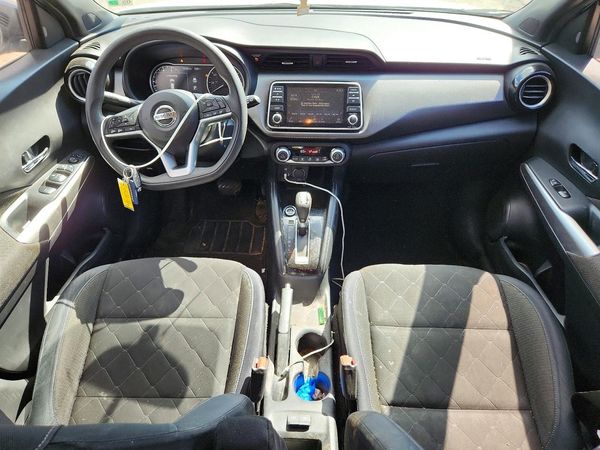 2018 NISSAN KICKS