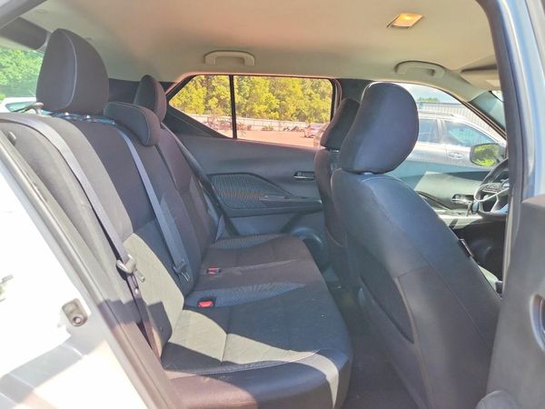 2018 NISSAN KICKS