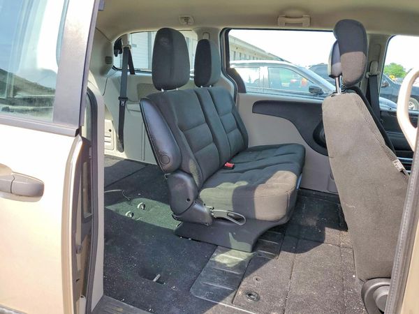 2015 DODGE GRAND CARAVAN SE