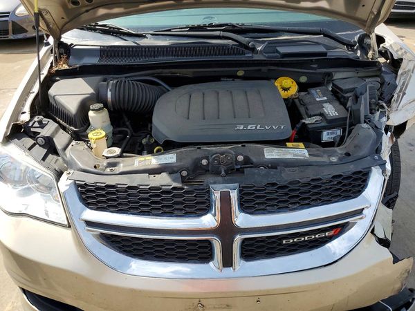 2015 DODGE GRAND CARAVAN SE