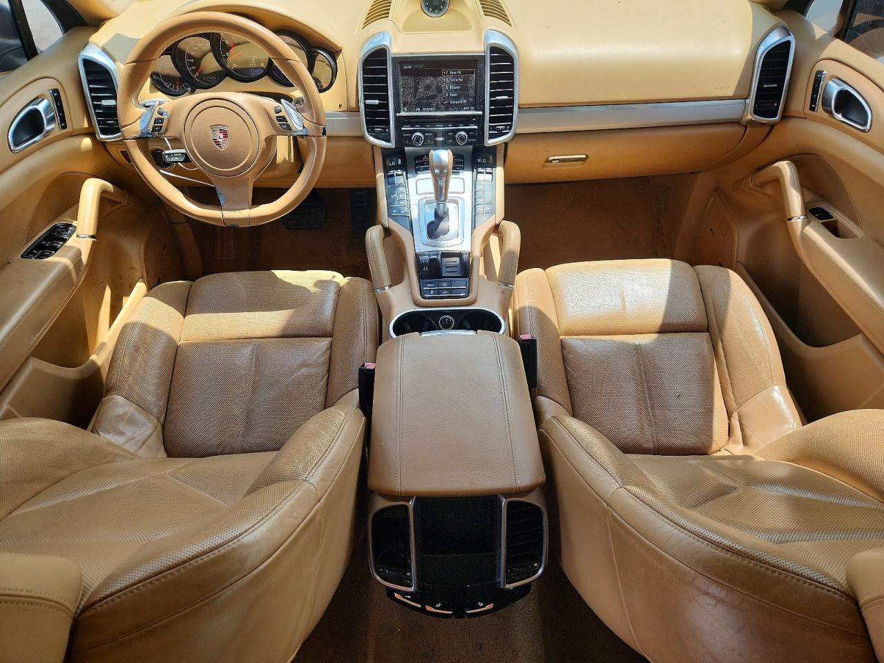 2011 PORSCHE CAYENNE