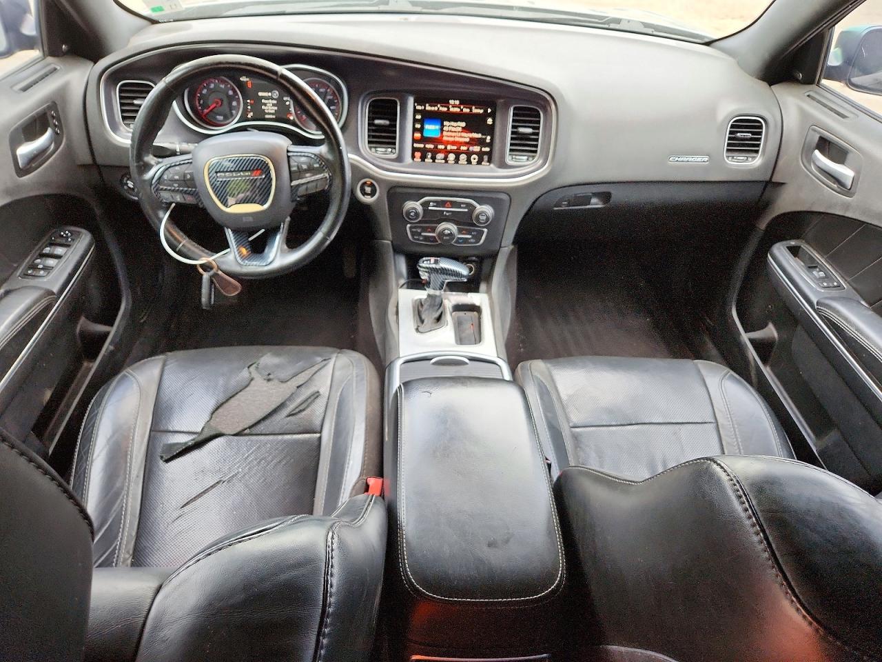 2016 DODGE CHARGER SXT