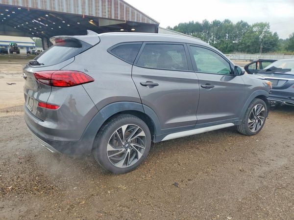 2020 HYUNDAI TUCSON
