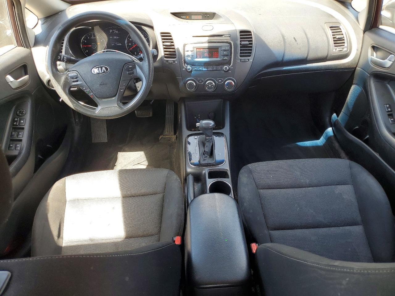 2017 KIA FORTE LX Base