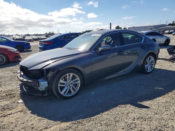 2021 LEXUS IS 300 Comfort