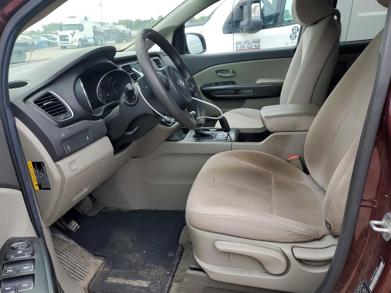 2016 KIA SEDONA L - Low level