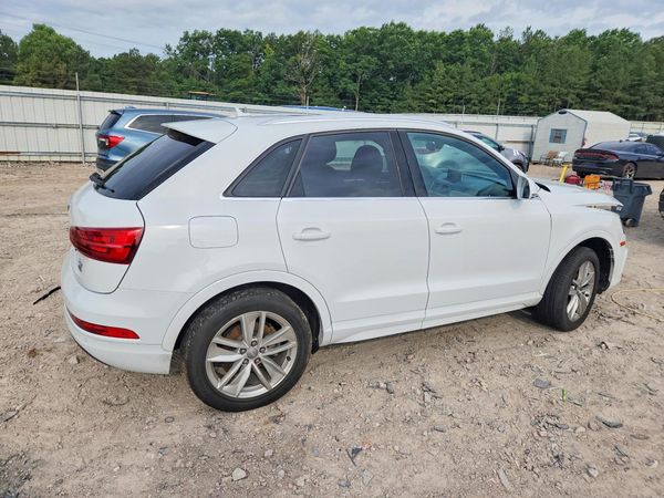 2017 AUDI Q3