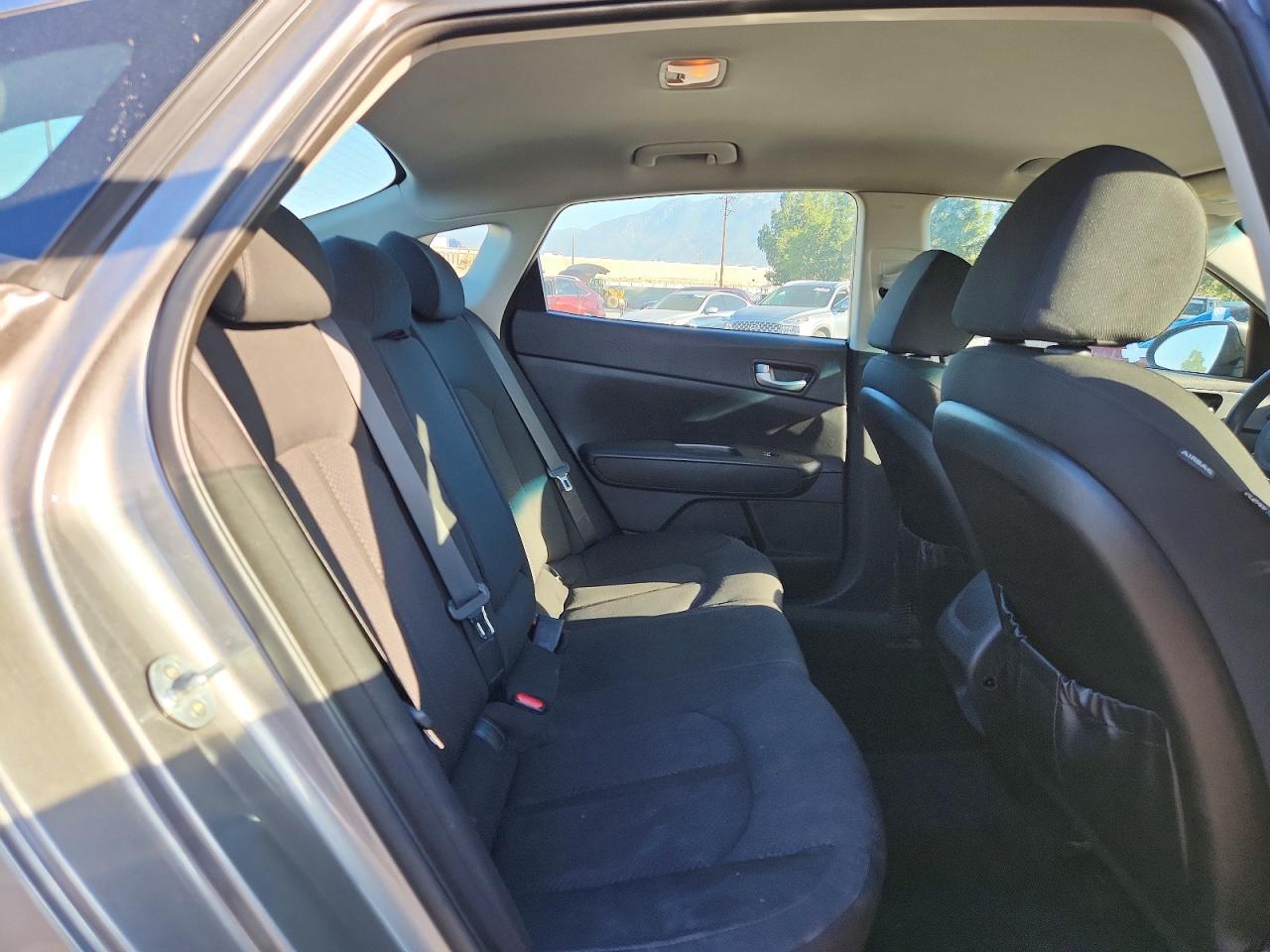 2016 KIA OPTIMA GL