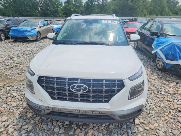 2023 HYUNDAI VENUE SEL, Limited