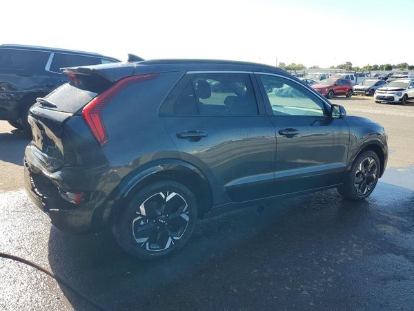 2024 KIA NIRO Wind