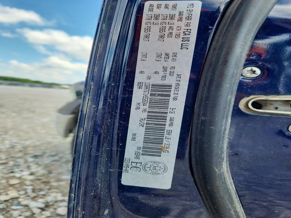 2017 RAM 1500 SLT QUAD CAB 4X4