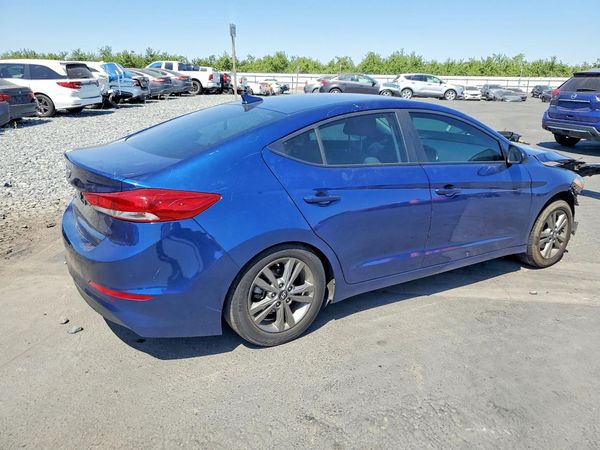2018 HYUNDAI ELANTRA