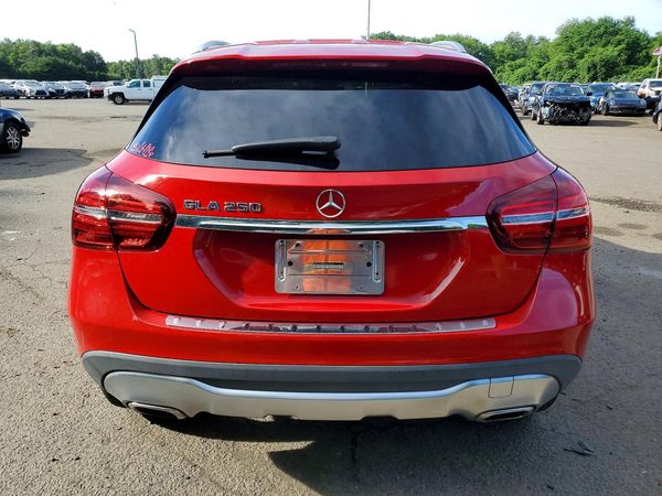 2019 MERCEDES-BENZ GLA GLA250