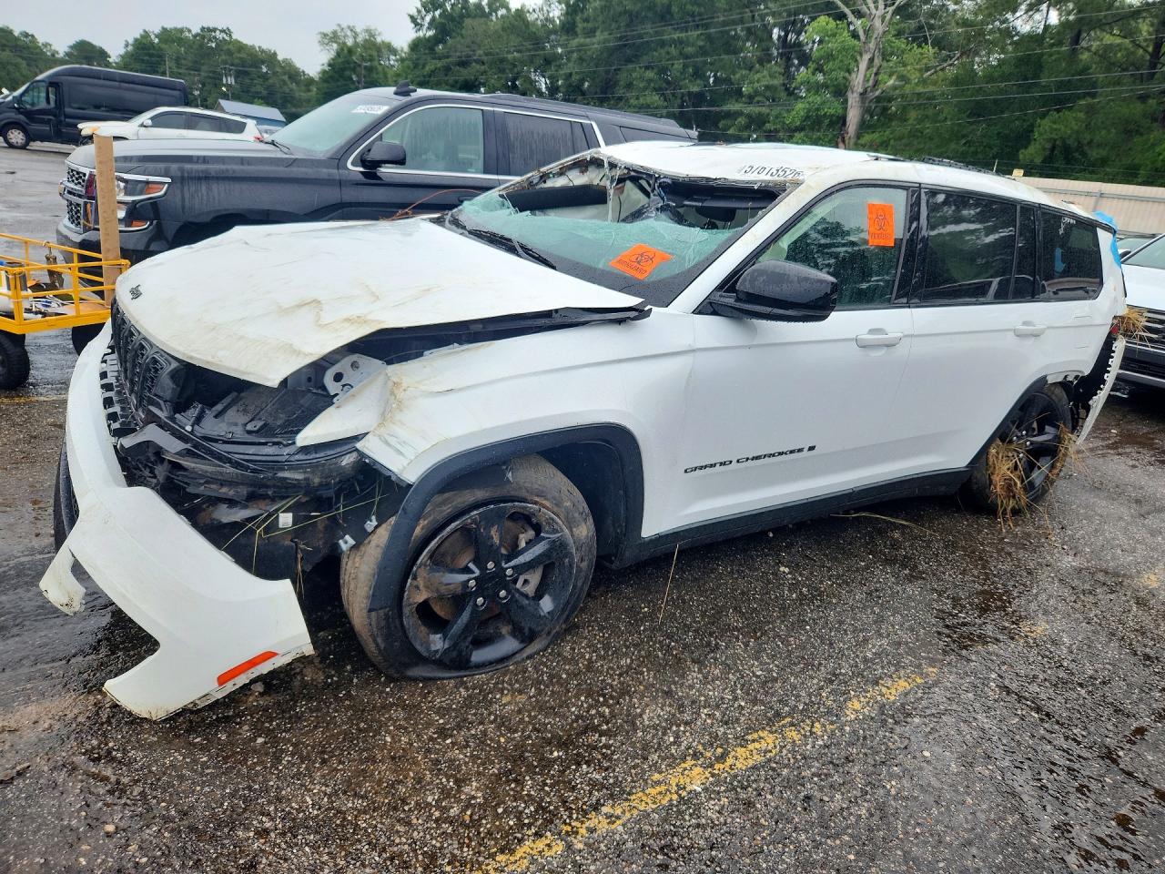 2021 JEEP GRAND CHEROKEE L LAREDO 4X4