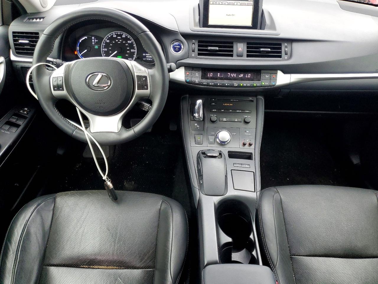 2011 LEXUS CT 200h