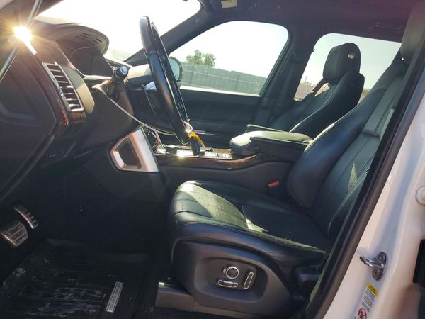 2017 LAND ROVER RANGEROVER — DENT