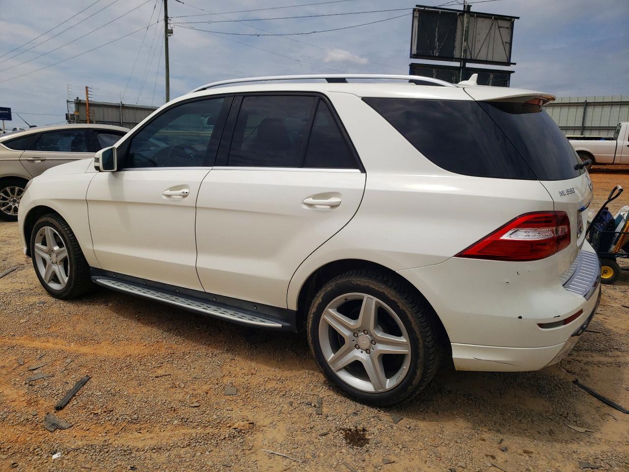 2014 MERCEDES-BENZ ML ML550 4-MATIC