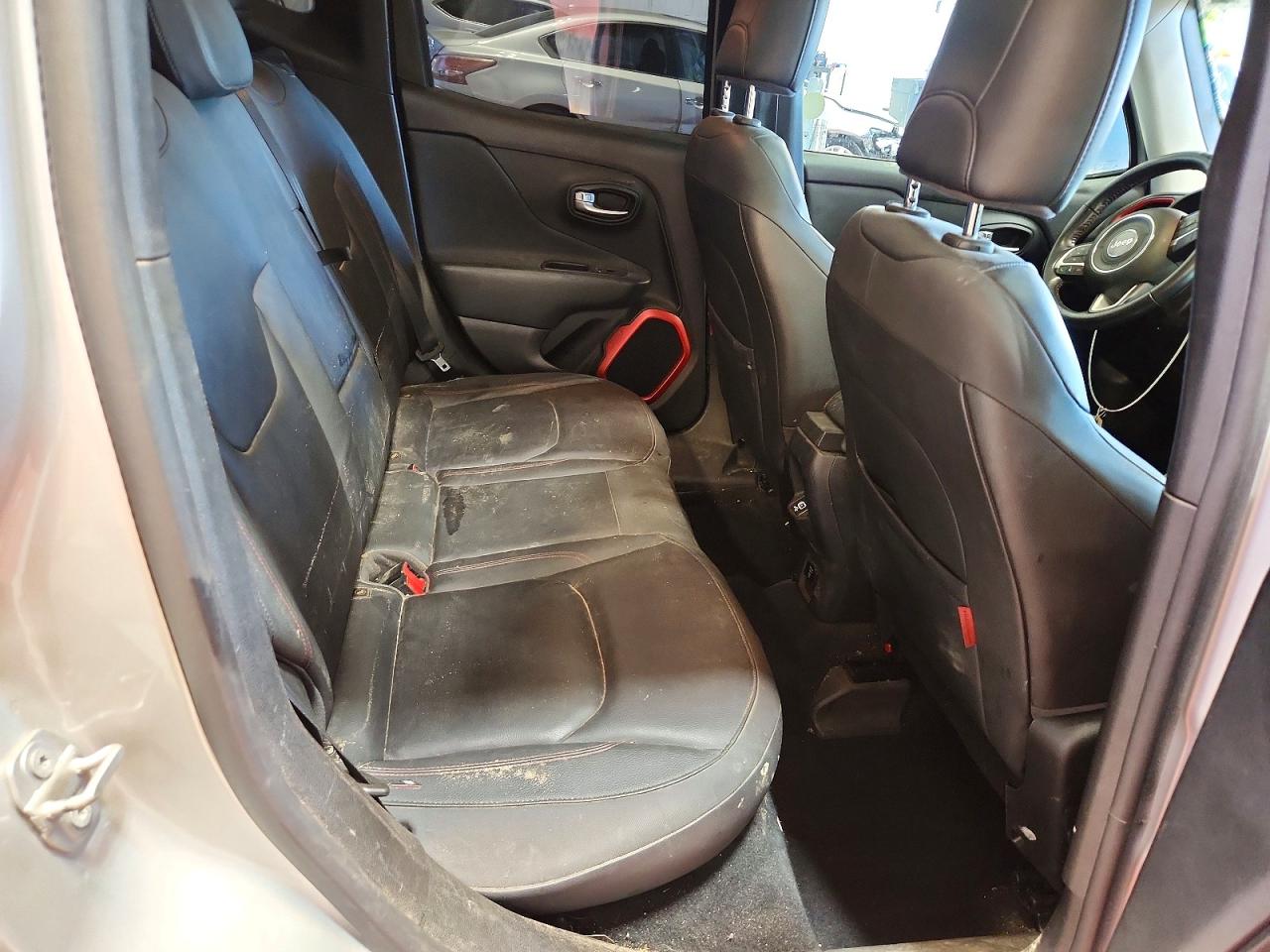 2018 JEEP RENEGADE TRAILHAWK 4X4