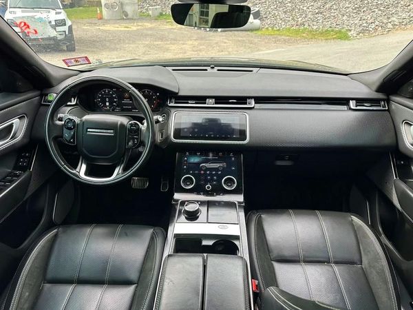 2018 LAND ROVER RANGE ROVER VELAR R-Dynamic SE