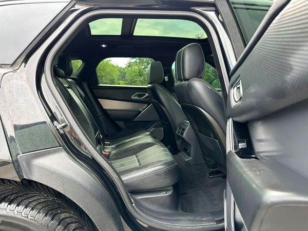 2018 LAND ROVER RANGE ROVER VELAR R-Dynamic SE