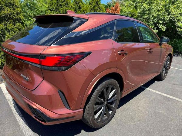 2023 LEXUS RX 500H