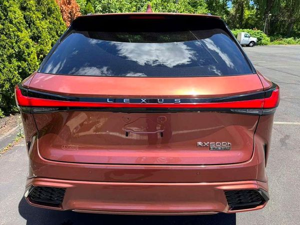 2023 LEXUS RX 500H