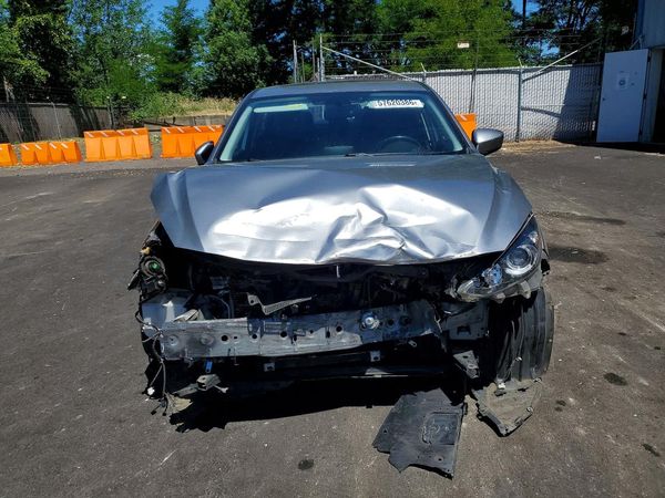 2014 MAZDA 3
