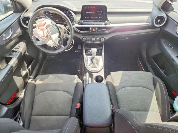 2022 KIA FORTE FE, LXS