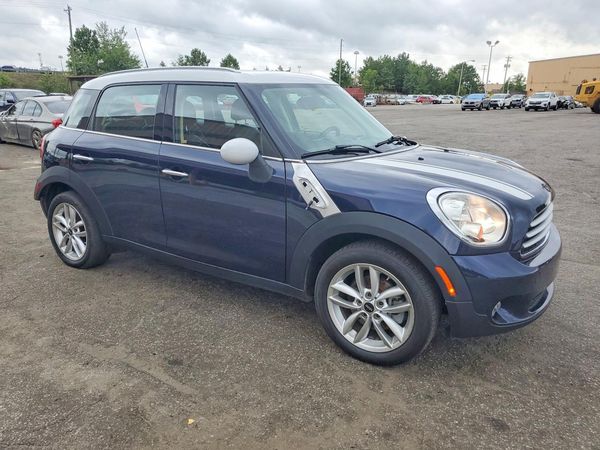 2014 MINI COOPER
