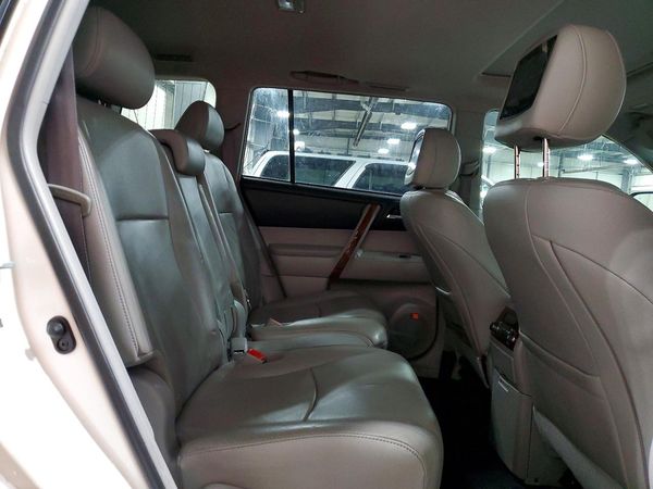 2013 TOYOTA HIGHLANDER Base/Hybrid