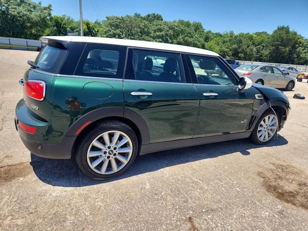 2018 MINI COOPER