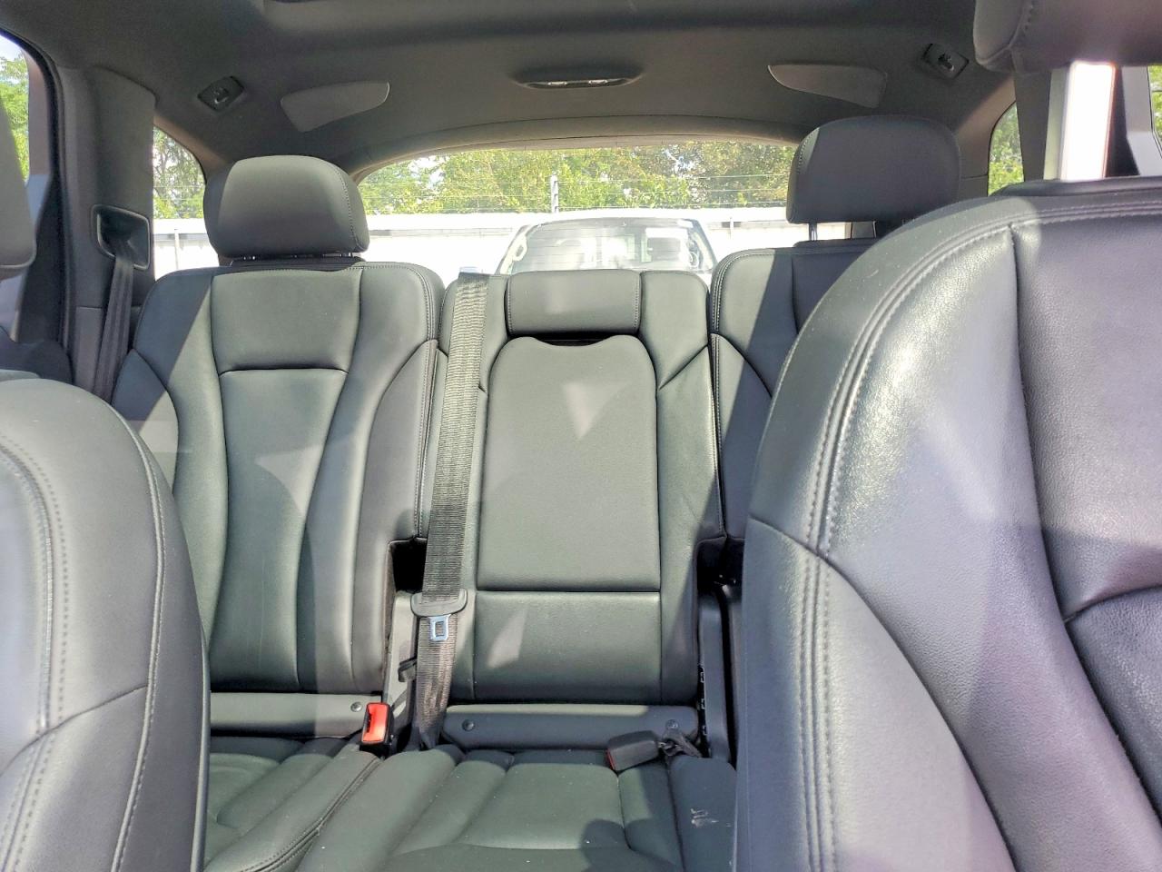 2020 AUDI Q7 quattro Premium Plus