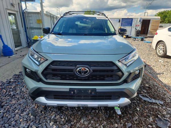 2019 TOYOTA RAV4