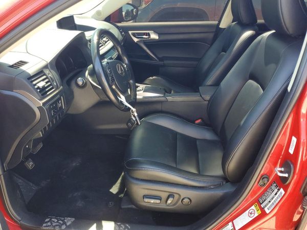 2017 LEXUS CT 200h