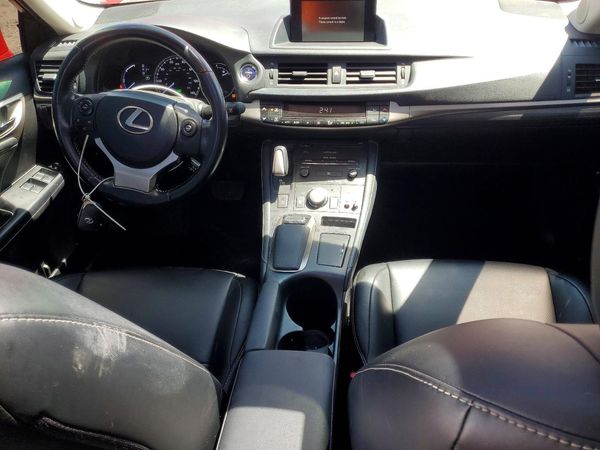 2017 LEXUS CT 200h