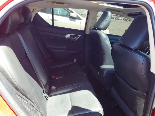 2017 LEXUS CT 200h