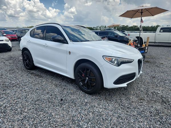 2020 ALFA ROMEO STELVIO RWD — Passenger 3/4