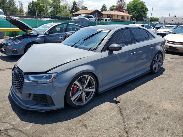 2019 AUDI RS3