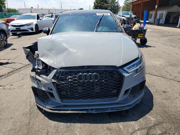 2019 AUDI RS3