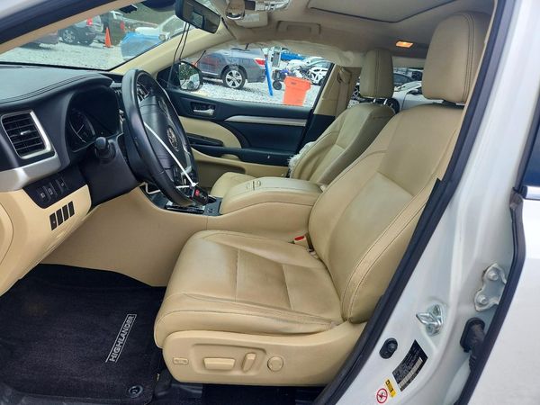 2018 TOYOTA HIGHLANDER