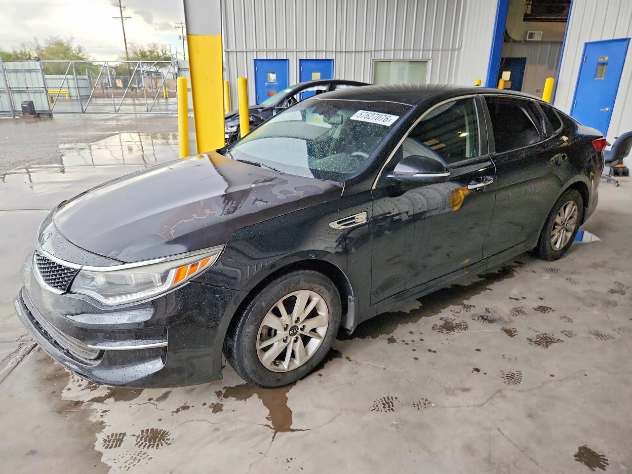 2016 KIA OPTIMA GL
