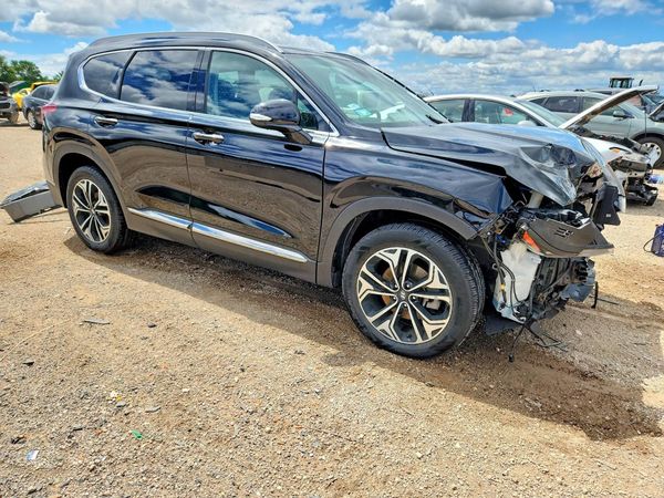 2019 HYUNDAI SANTA FE Limited, Ultimate