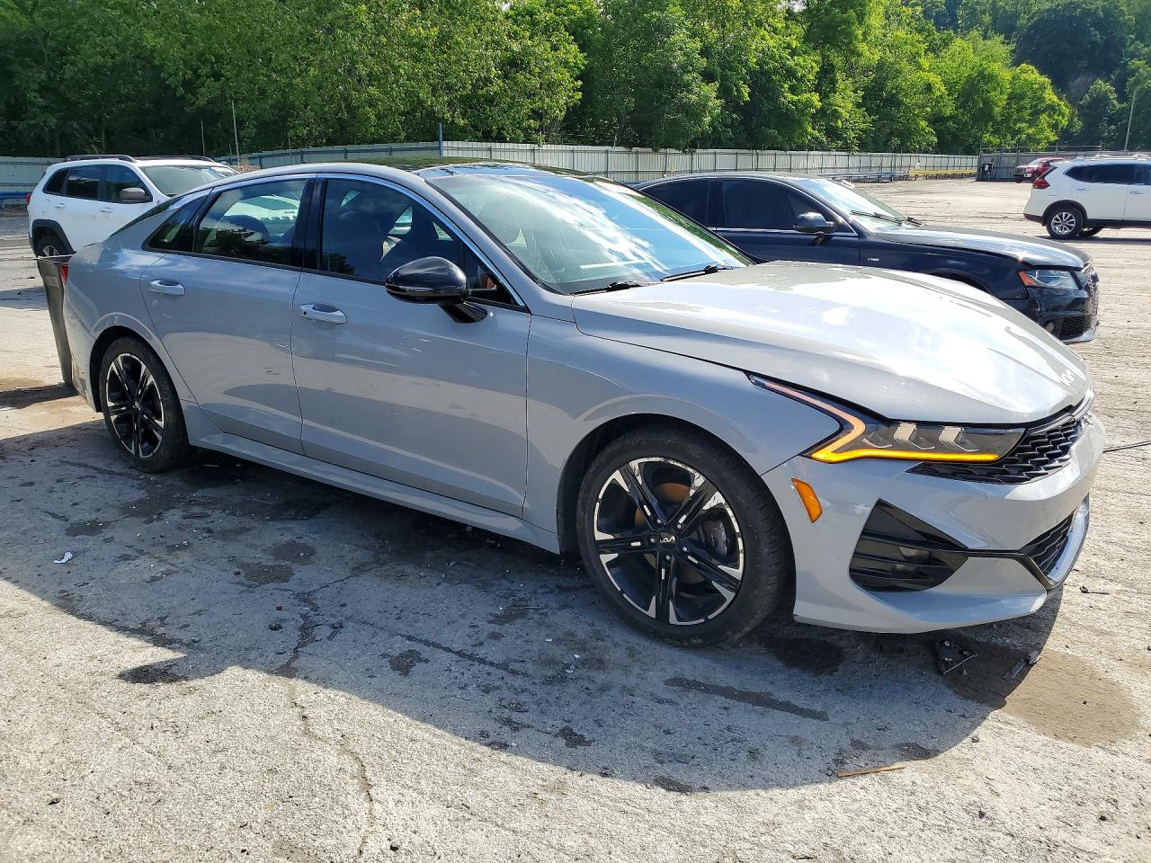 2022 KIA K5 GT-Line