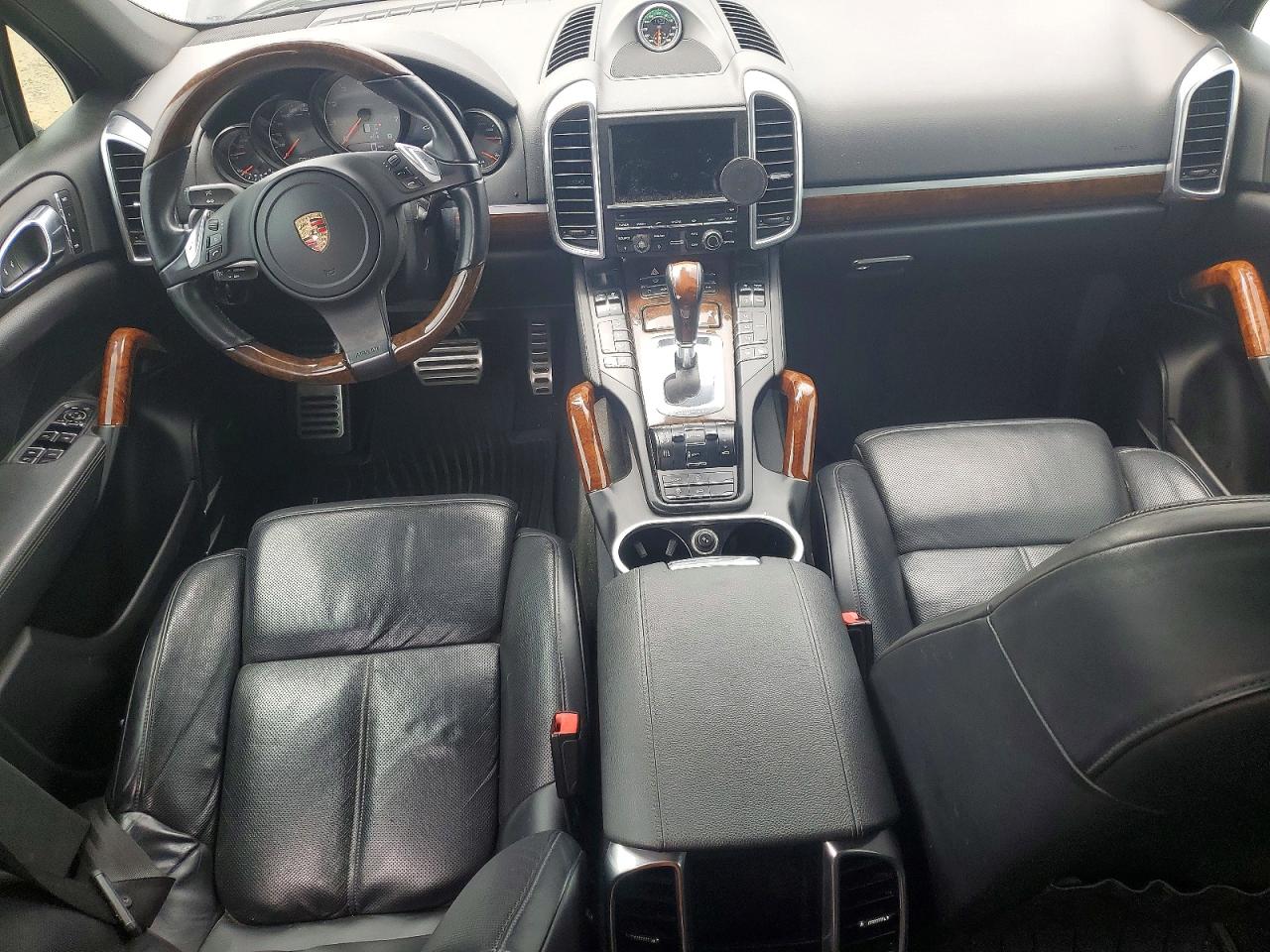 2012 PORSCHE CAYENNE S