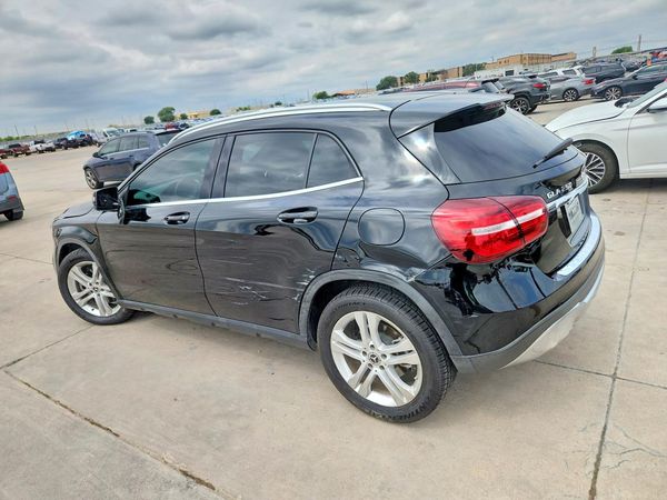 2020 MERCEDES-BENZ GLA GLA250