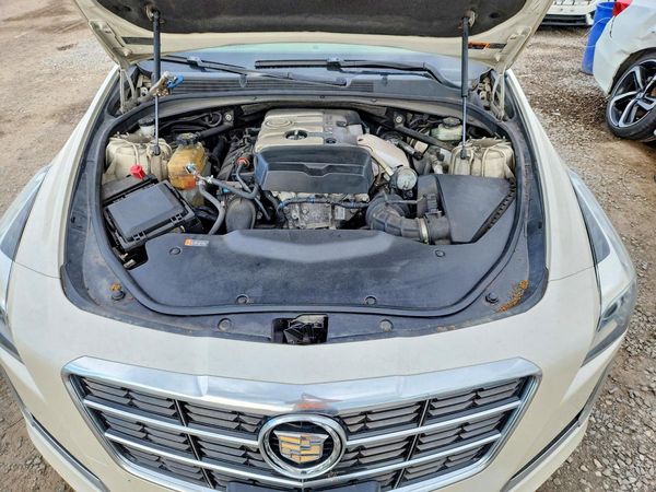 2014 CADILLAC CTS Luxury